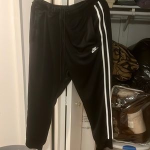 Men Nike 2XL Joggers (Black)
